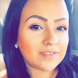 Meet your Posher, Bertha